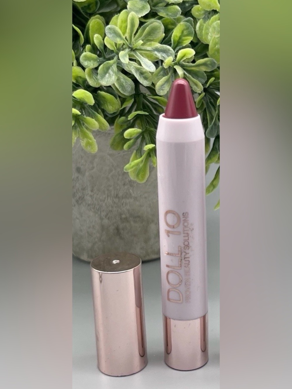 Doll 10 Lip Crayon - Let go